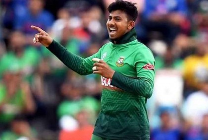 মোসাদ্দেকের ক্যারিয়ারসেরা বোলিং, পাঁচ উইকেট নিয়ে রেকর্ড