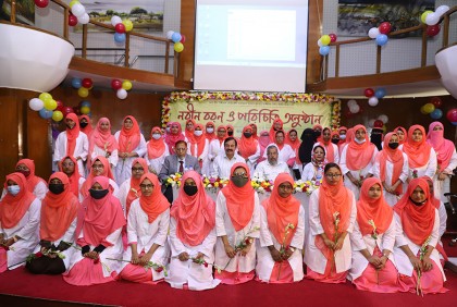 নবীন শিক্ষার্থীদের পদচারণায় মুখরিত আদ্-দ্বীন উইমেন্স মেডিকেল কলেজ