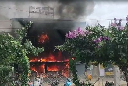 ভারতের মধ্যপ্রদেশে হাসপাতালে আগুন, নিহত ৮

