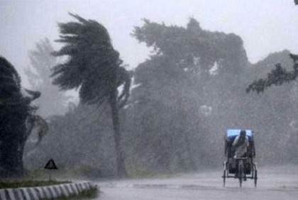 দেশের ১৩ অঞ্চলে ঝড়ের আভাস