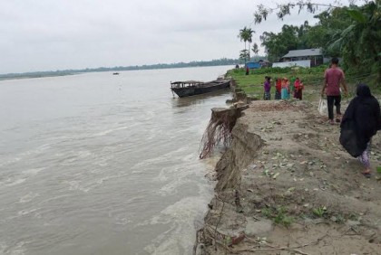 কুড়িগ্রামে নদীর পানি বেড়েছে 
