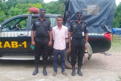 বিয়ের দুই মাসের মাথায় স্ত্রীকে হত্যা, স্বামী গ্রেফতার 