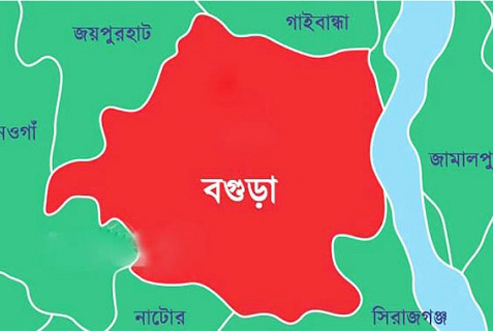 চাঁদাবাজির অভিযোগে পুলিশের এসআই ও সোর্স অবরুদ্ধ
