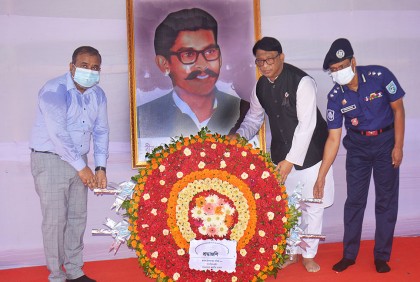 ‘শেখ কামালের বহুমুখী প্রতিভায় সকলকে আলোকিত হতে হবে’