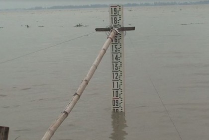 কমছে যমুনার পানি