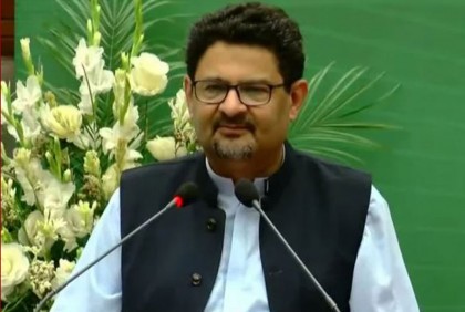 সামনে আরও খারাপ দিন আসতে পারে, হুঁশিয়ার করলেন পাকিস্তানের অর্থমন্ত্রী