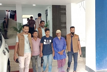 ফেনীতে ১৫০০ লিটার চোরাই ডিজেল উদ্ধার, আটক ৩