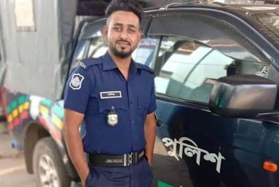 কালিয়াকৈরে সড়ক দুর্ঘটনায় পুলিশ সদস্য নিহত