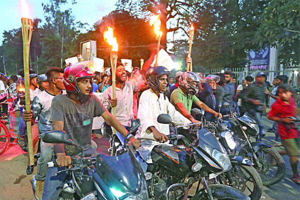 বাড়ল পরিবহন ভাড়া