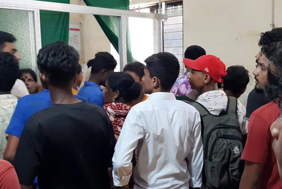 নেত্রকোনায় পুকুরে গোসলে নেমে প্রাণ গেল স্কুলছাত্রের