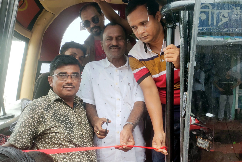 কুয়াকাটা-ঢাকা রুটে অত্যাধুনিক পরিবহন চালু 