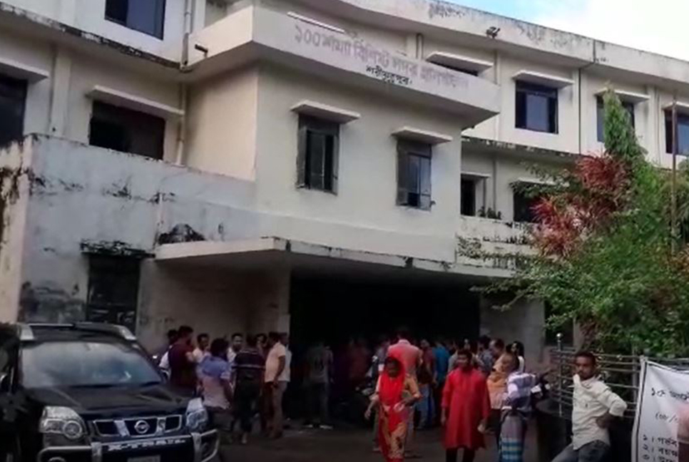 শরীয়তপুরে দুই গ্রুপের সংঘর্ষ, নিহত ১