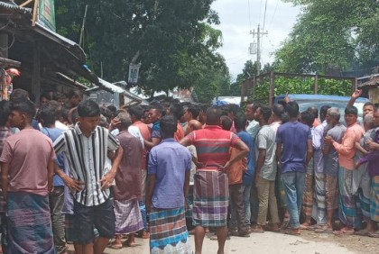 পঞ্চগড়ে তীব্র সার সংকট