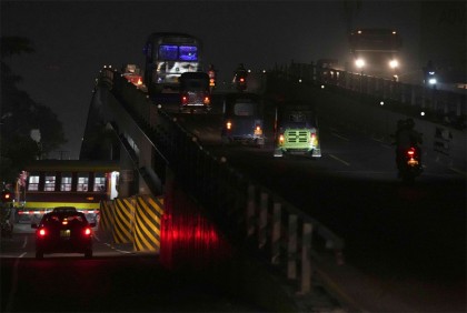 শ্রীলঙ্কায় এক ধাক্কায় বিদ্যুতের দাম বাড়ল ৭৫ শতাংশ