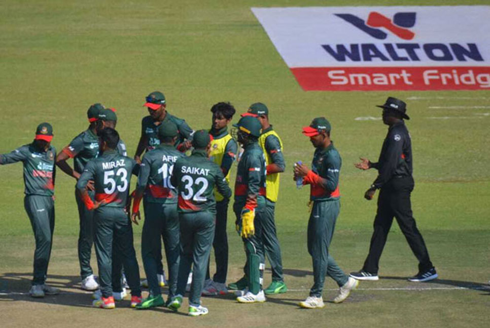৪০০তম ওয়ানডেতে বাংলাদেশের হোয়াইটওয়াশ এড়ানোর লড়াই