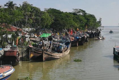 উত্তাল বঙ্গোপসাগর, ১৪ জেলায় ৪ ফুটের অধিক উচ্চতার জলোচ্ছ্বাসের শঙ্কা