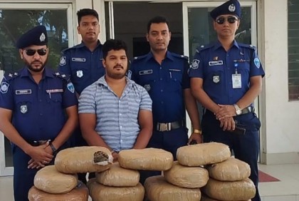 কসবায় ২ মাদক ব্যবসায়ী গ্রেফতার