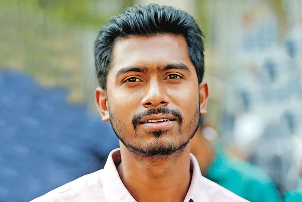 নুরকে ৭ দিনের মধ্যে আদালতে হাজিরের নির্দেশ

