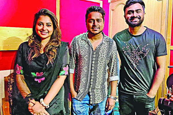 ইমরানের সুরে প্রথমবার মিলন-কোনাল
