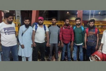 ভারতে জেল খেটে দেশে ফিরলেন ৮ বাংলাদেশি 

