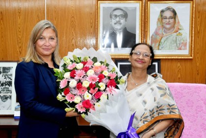 মহিলা ও শিশু বিষয়ক প্রতিমন্ত্রীর সাথে ইউএনএফপিএর প্রতিনিধির সাক্ষাৎ