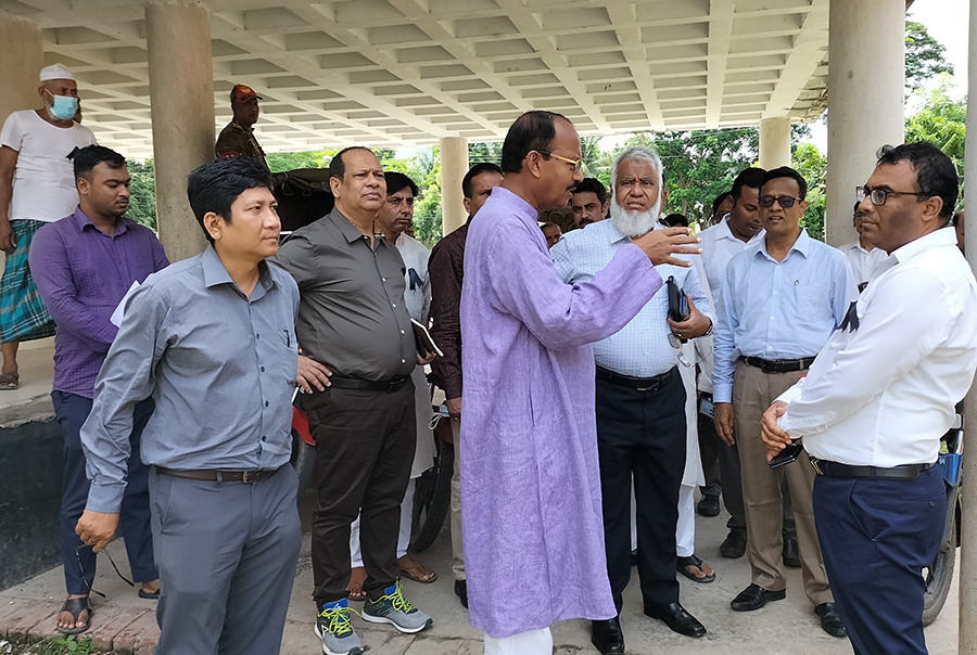 টুঙ্গিপাড়ার ৭টি প্রকল্প পরিদর্শন করলেন এলজিইডির প্রধান প্রকৌশলী 