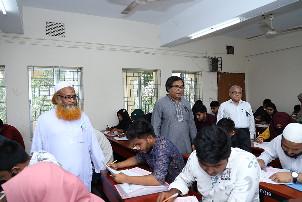 বিডিইউতে গুচ্ছভুক্ত ‘বি’ ইউনিটের ভর্তি পরীক্ষা সম্পন্ন