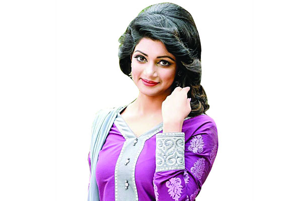 সস্তা জনপ্রিয়তার জোয়ারে গা ভাসাতে চাই না