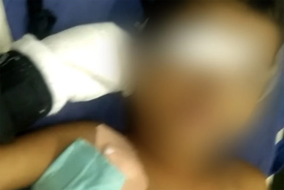 একই বোতলে পানি পান করায় শিক্ষকের পিটুনিতে ছাত্রের মৃত্যু