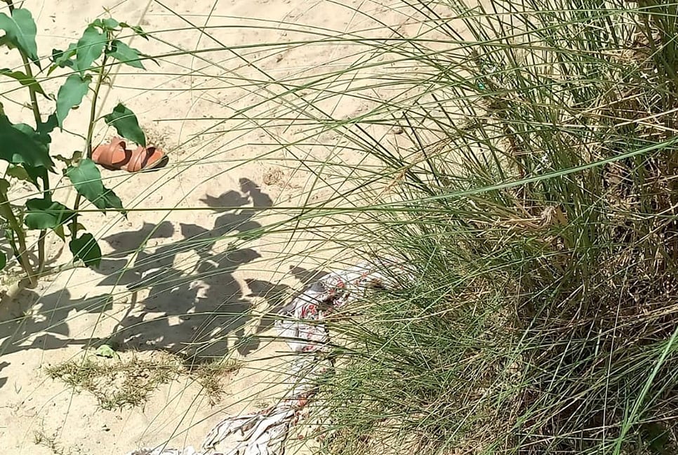 দুর্গাপুরে নারীর লাশ উদ্ধার 