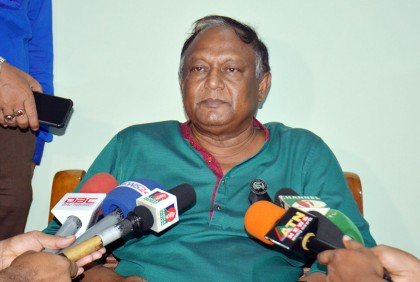আশপাশের অনেক দেশের তুলনায় আমাদের অর্থনৈতিক অবস্থা ভাল : বাণিজ্যমন্ত্রী