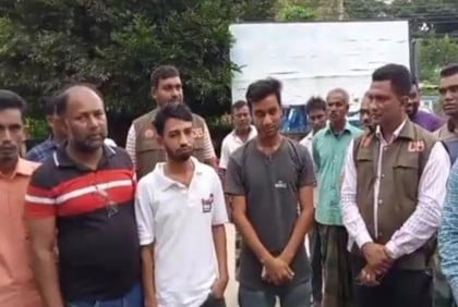 মেহেরপুর জেনারেল হাসপাতালে ৪ দালালের জরিমানা