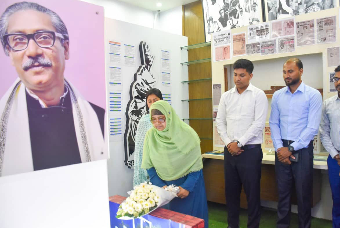 ডিফেন্স ফাইন্যান্স ডিপার্টমেন্টের উদ্যোগে জাতীয় শোক দিবস পালন 