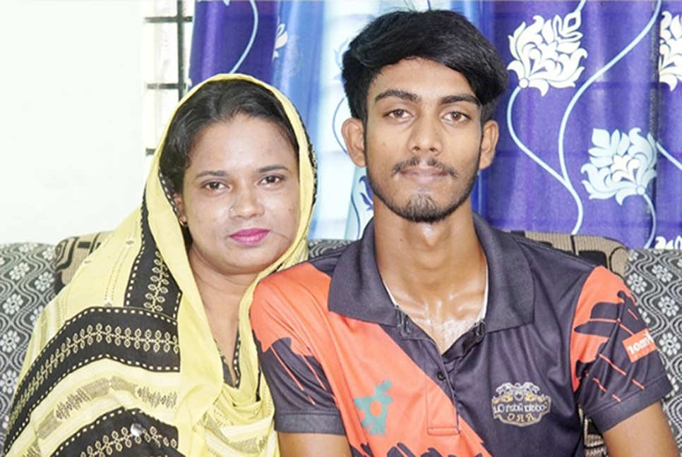 সেই কলেজশিক্ষিকার মৃত্যুর ঘটনায় স্বামী কারাগারে