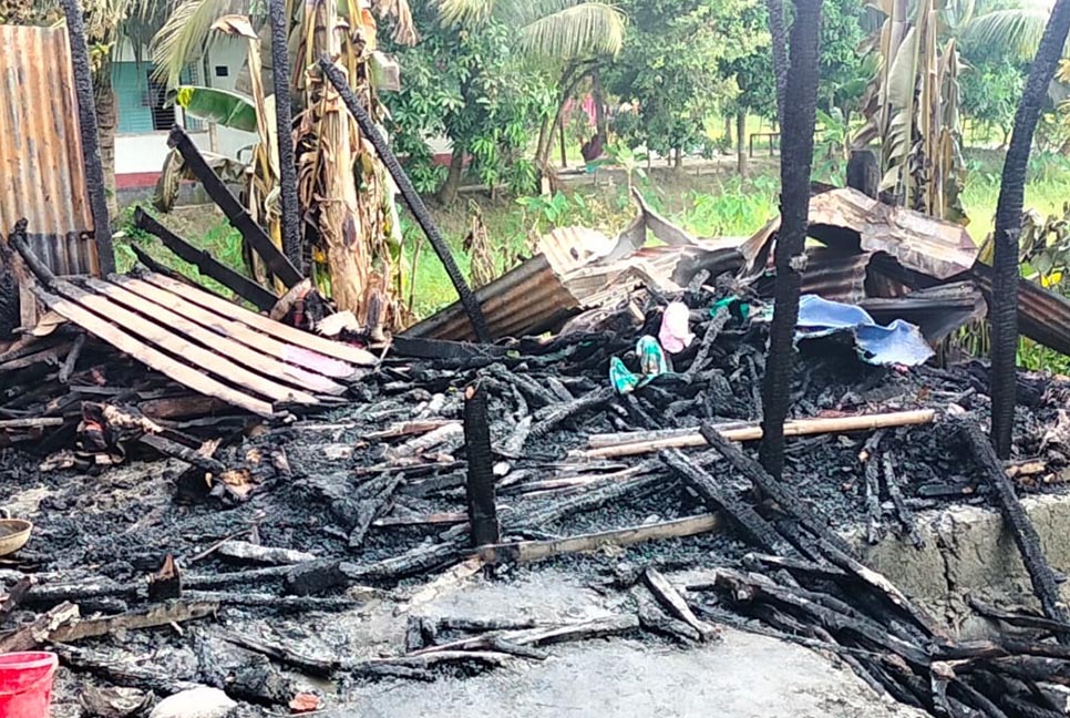 শরীয়তপুরে বসতঘরে আগুনে যুবকের মৃত্যু