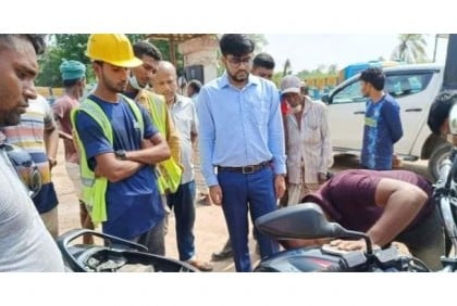 
লালপুরে পেট্রলের সাথে পানি মিশানোর দায়ে জরিমানা