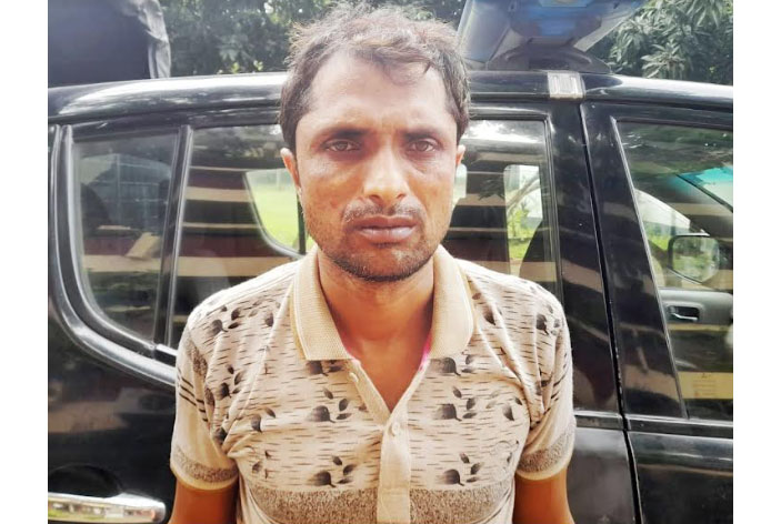 
বগুড়ায় ধর্ষণ মামলায় সাবেক ছাত্রলীগ নেতা গ্রেফতার
