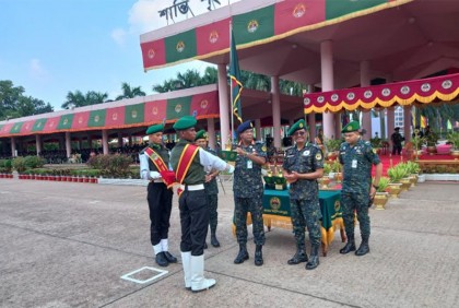 সাধারণ আনসার মৌলিক প্রশিক্ষণ সমাপনী কুচকাওয়াজ অনুষ্ঠিত 