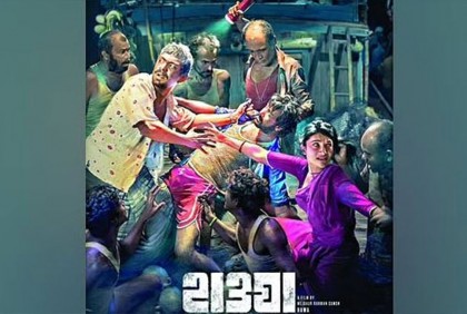হাওয়া সিনেমার পরিচালকের বিরুদ্ধে মামলা