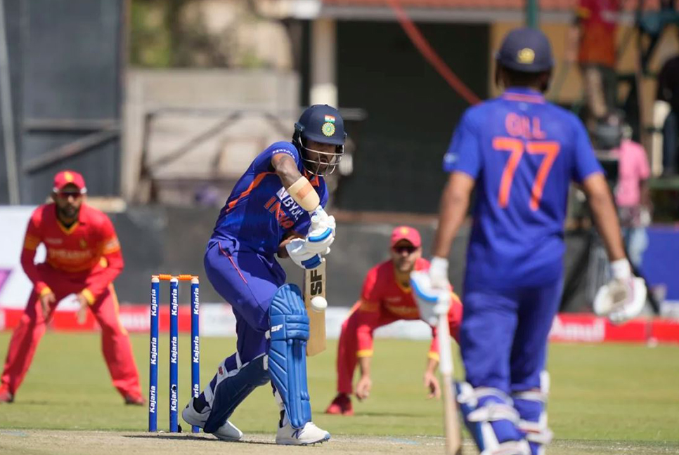 ভারতের কাছে পাত্তাই পেল না জিম্বাবুয়ে