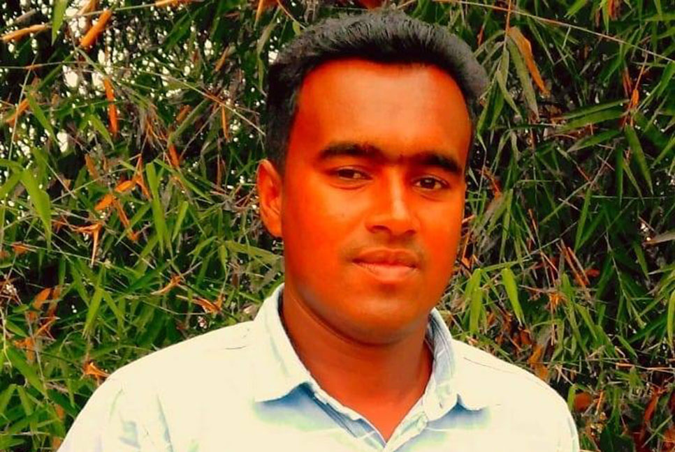 সুদের টাকা শোধ করতে না পেরে ফেসবুকে স্ট্যাটাস দিয়ে আত্মহত্যা 