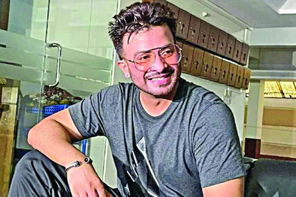 এখনই বিয়ে নয়