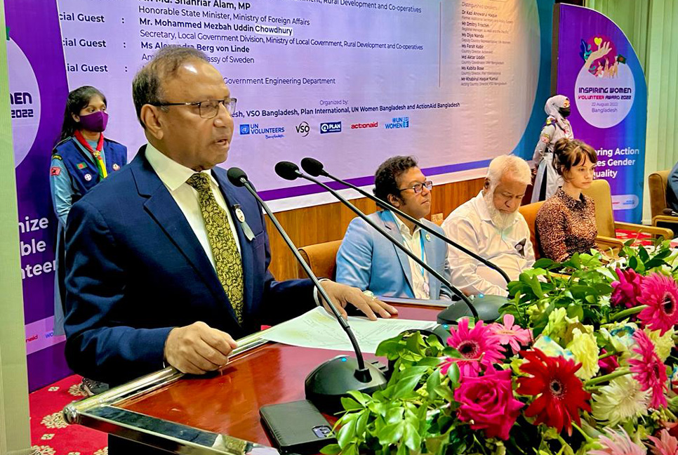নারীর ক্ষমতায়নে বিশ্বে দৃষ্টান্ত স্থাপন করেছে বাংলাদেশ : স্থানীয় সরকারমন্ত্রী

