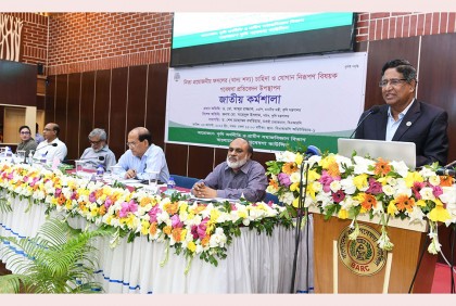 মানুষের কষ্ট লাঘবে সরকার সর্বাত্মক চেষ্টা করছে : কৃষিমন্ত্রী