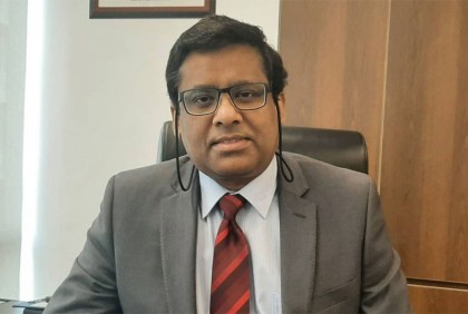 পদত্যাগ করলেন ডিএসইর এমডি