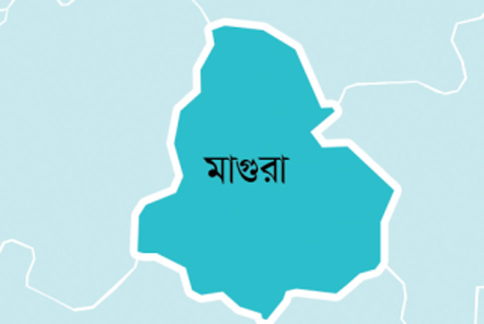যুবলীগ নেতাকে কুপিয়ে জখম, মহাসড়কে টায়ার জ্বালিয়ে অবরোধ