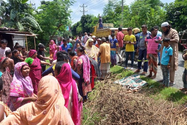 কালিয়াকৈরে সড়ক দুর্ঘটনায় শিশু নিহত