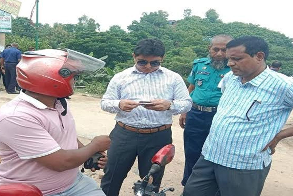 জঙ্গল সলিমপুরে অভিযানে ৩৮ মামলা, জরিমানা
