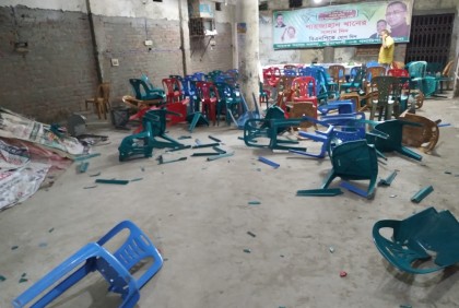 গলাচিপায় বিএনপি অফিসে হামলার অভিযোগ, চেয়ার ভাঙচুর