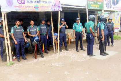 খুলনায় একই স্থানে দুই দলের কর্মসূচি, পুলিশের নিষেধাজ্ঞা
